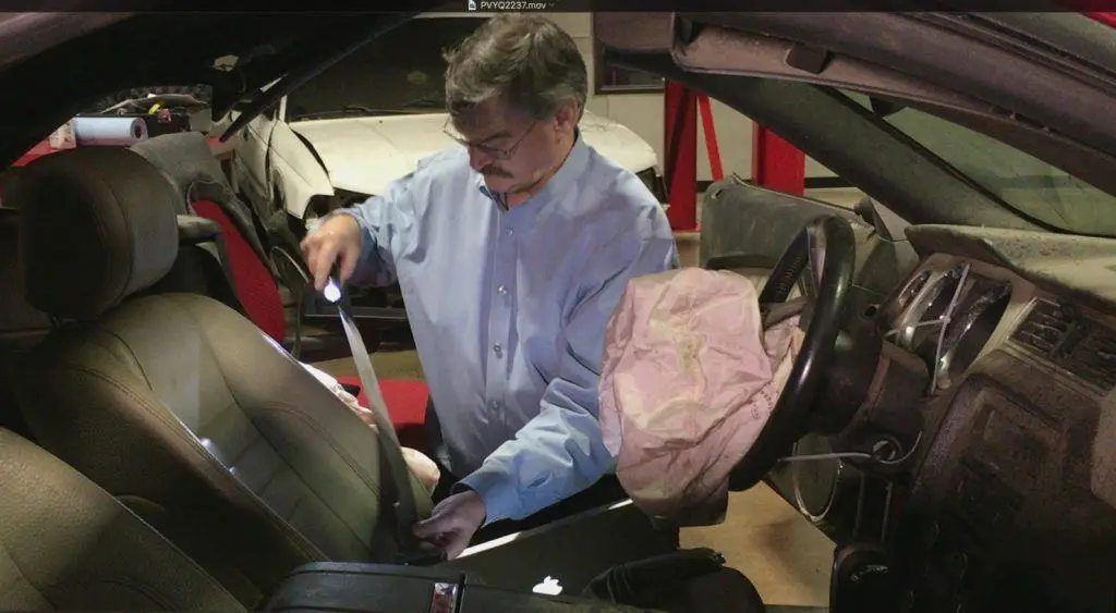 Stephen Syson, the father of Auto Airbags, conducts an engineering analysis in the Dallas Crash Lab of The Tracy Law Firm